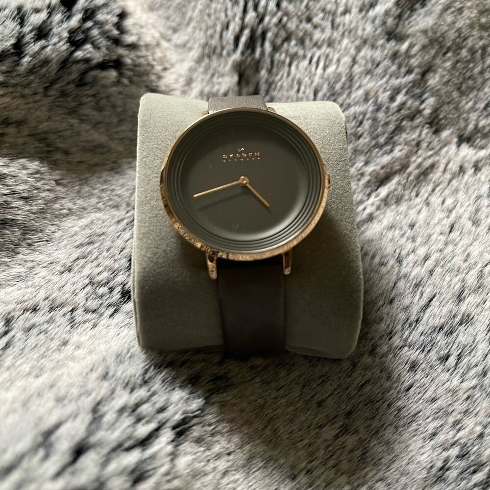 Skagen Leather Watch Slate & Rose Gold Mint Condition